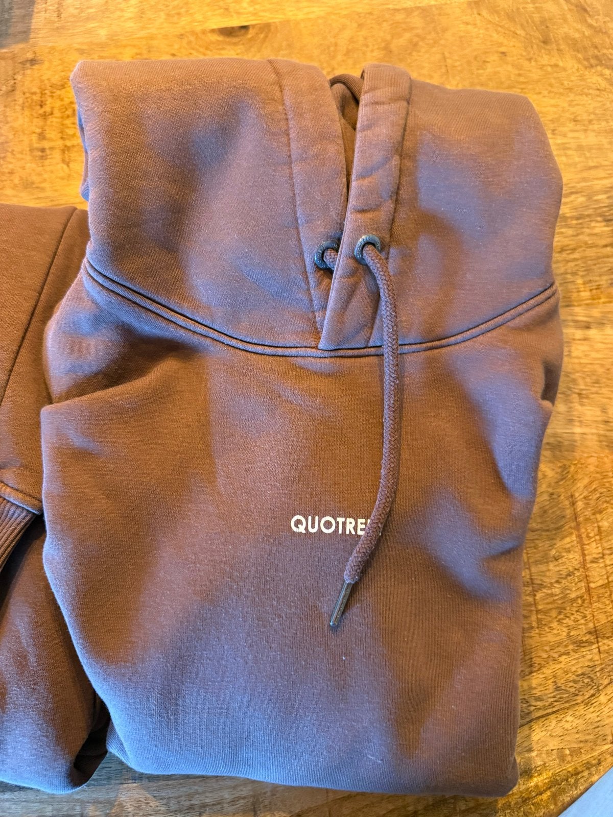 Qoutrell Trainingspak Maat M, Ophalen, Bruin, Maat 48/50 (M), Gedragen