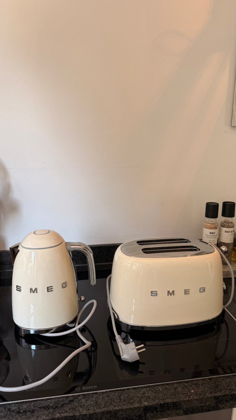 Smeg set waterkoker + broodrooster in creme, Ophalen, Gebruikt