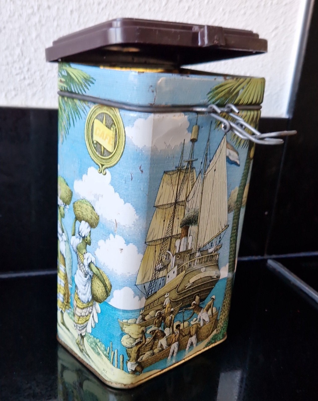 Blik koffie oogst, Verzamelen, Blikken, Ophalen of Verzenden, Gebruikt, Koffie