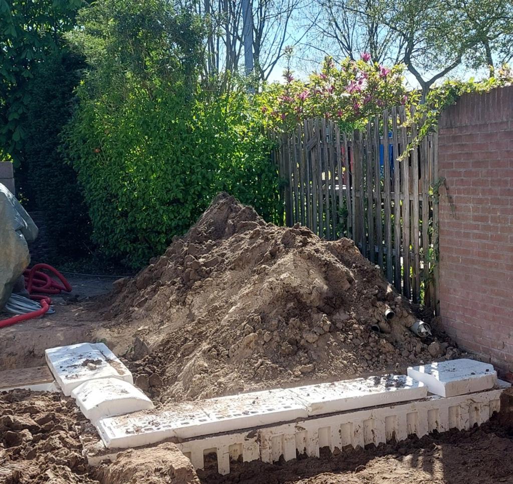 4 kuub zwart zand/ grond GRATIS afhalen, Tuin en Terras, Zand, Ophalen, Gebruikt, Ophoogzand