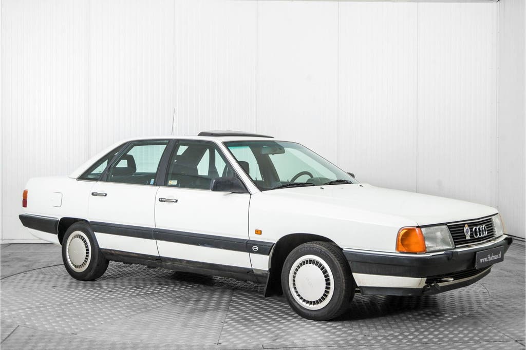 Audi 100 1.8 injectie (bj 1987), foto 5
