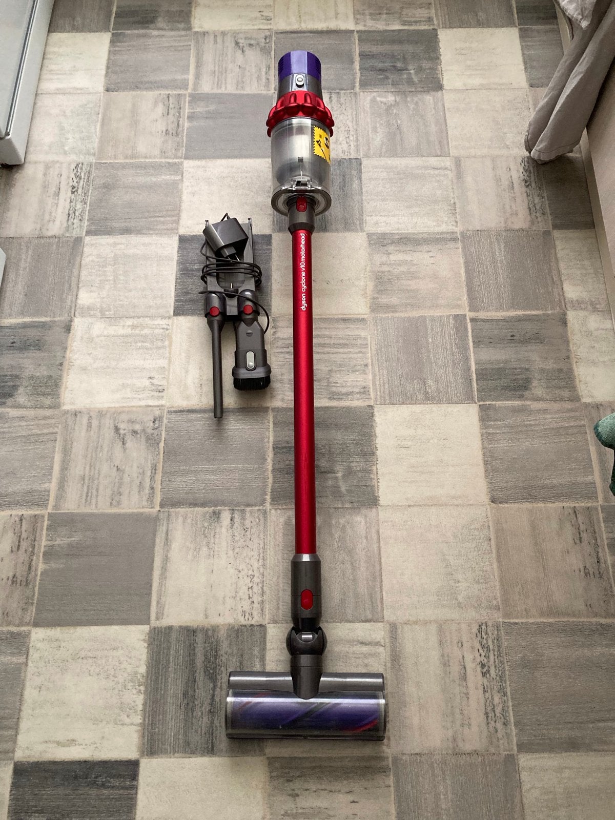 Dyson Cyclone V10 Motorhead Steelstofzuiger, Gebruikt, Draadloos, Ophalen of Verzenden, Dyson