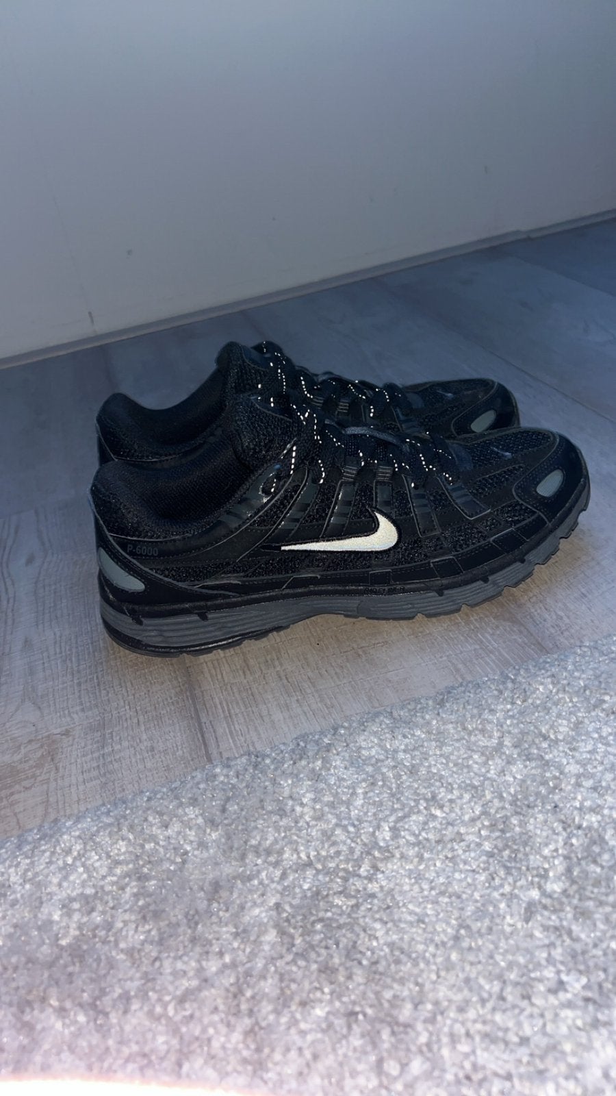 Nike p6000, Kleding | Heren, Ophalen of Verzenden, Zo goed als nieuw, Zwart