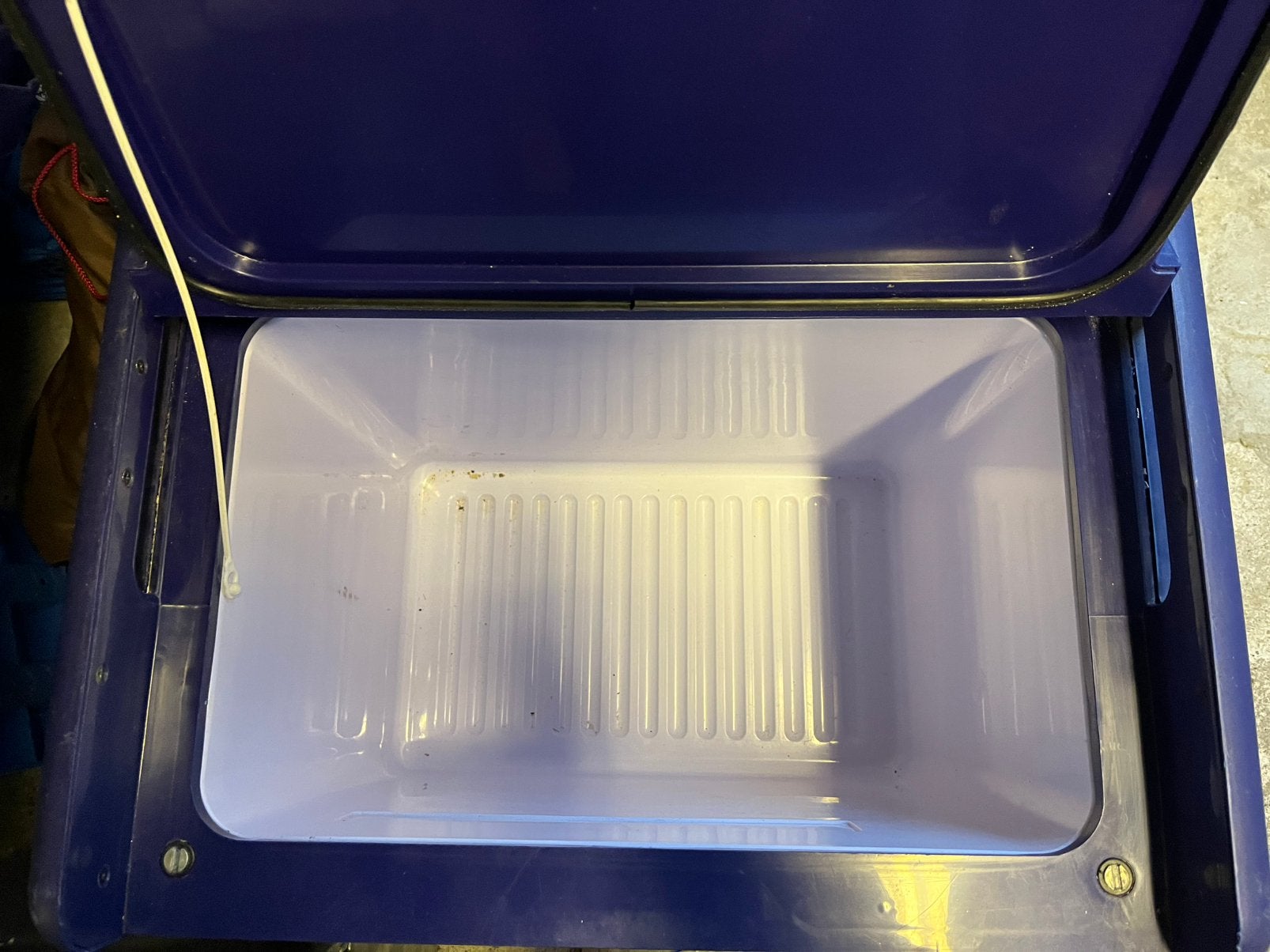 Koelbox, kb 7245 icecool 220v, Caravans en Kamperen, Koelboxen, Ophalen, Gebruikt, Elektrisch