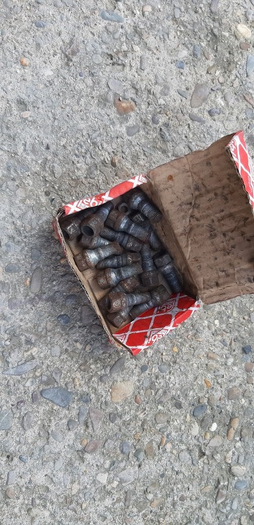 Set wielbouten stalen velgen Peugeot 307 uit 2004, Auto diversen, Ophalen of Verzenden