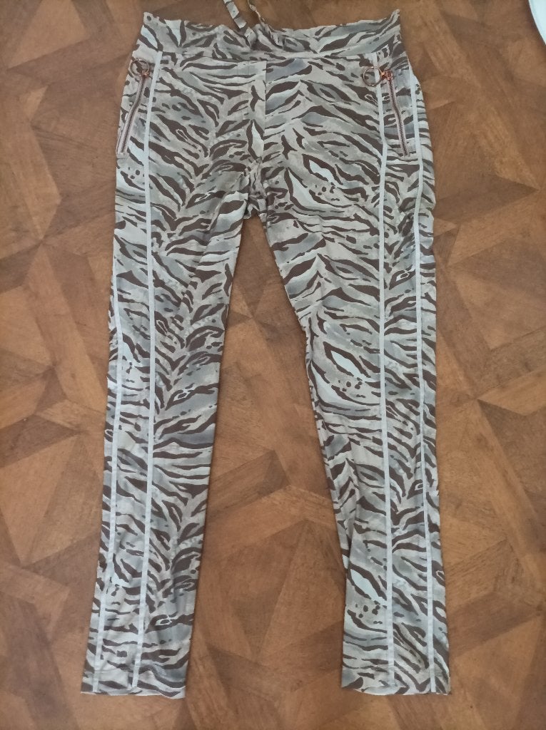 Travelstof broek maat M, Maat 38/40 (M), Overige kleuren, Ophalen of Verzenden, Zo goed als nieuw