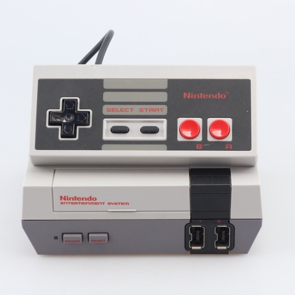 Nintendo NES Mini Incl 1 Controller, Spelcomputers en Games, Spelcomputers | Nintendo NES, Nintendo, Zo goed als nieuw, Support@nintendo.com