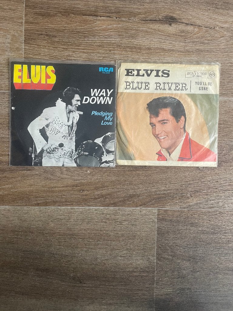 2 singles Elvis Presley, Gebruikt, Verzenden, 7 inch, Pop