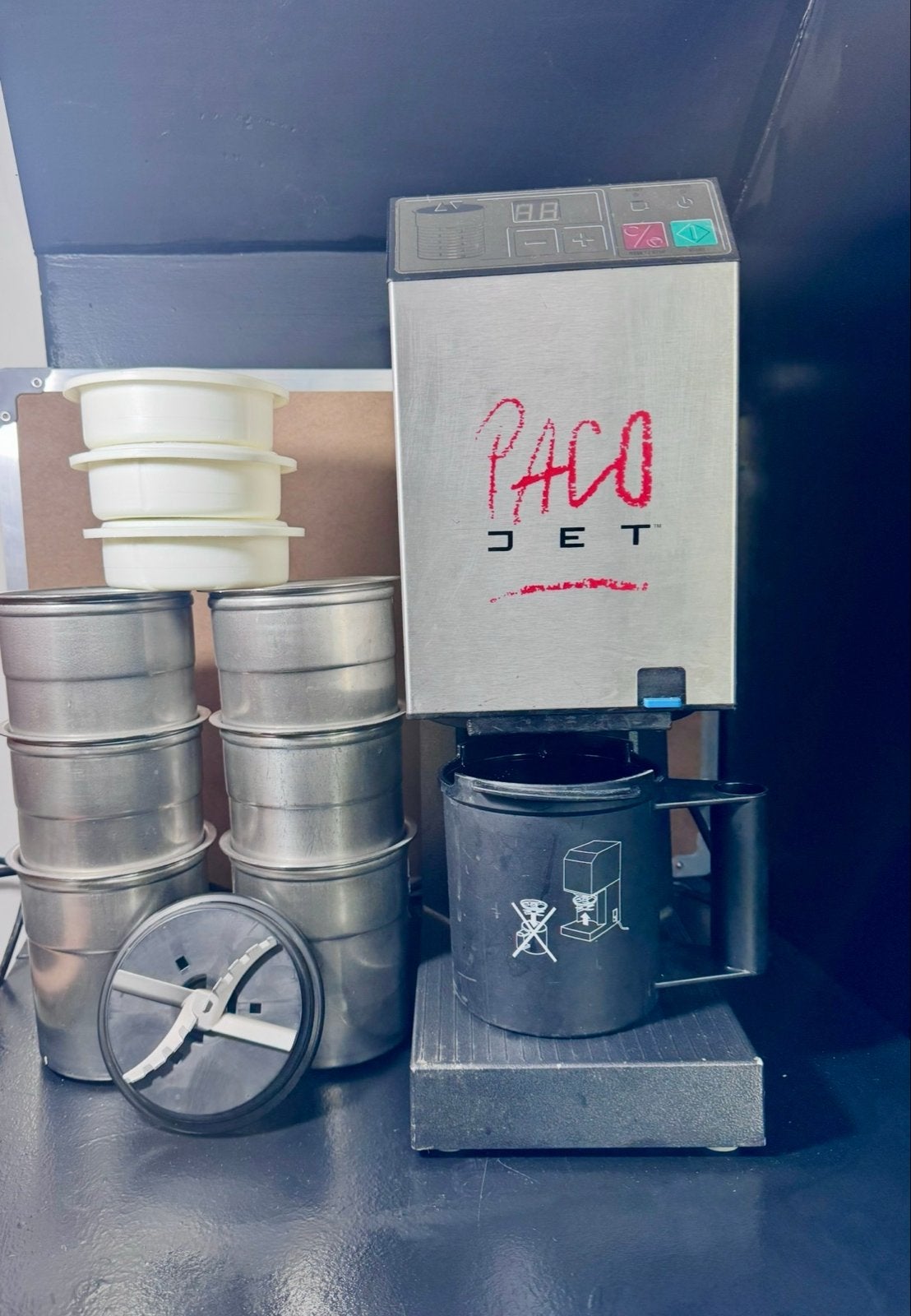 PacoJet Pacojet 1 met accessoires, Minder dan 1 liter, Ophalen, Gebruikt, 1 snelheid