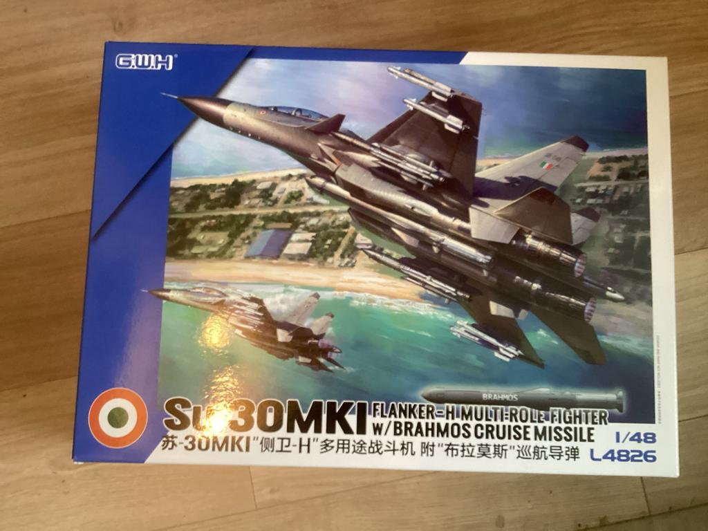 1/48 SU-30 MKI met Brahmos cruise missile Great Wall Hobby, Hobby en Vrije tijd, Modelbouw | Vliegtuigen en Helikopters, Overige merken