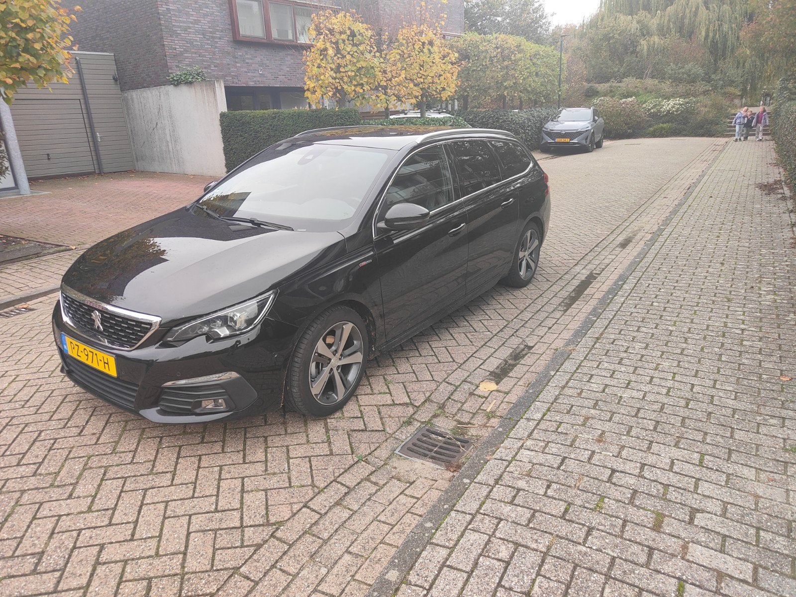 Peugeot 308 Sw Puretech 1.2 Gt-Line 6600.-, Auto's, Achterwielaandrijving, USB, Zwart, Stationwagon