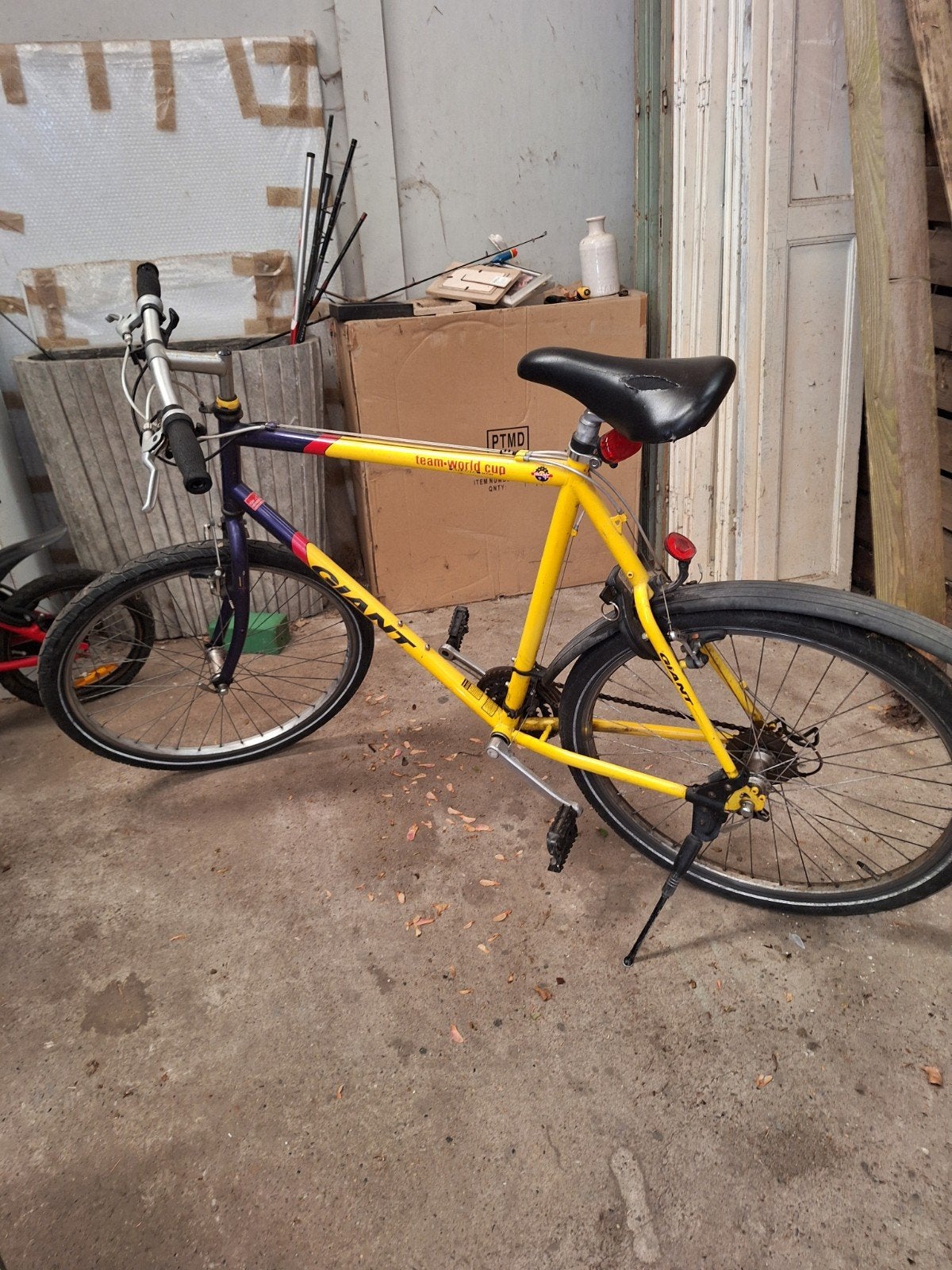 echte retro mountainbike, Ophalen