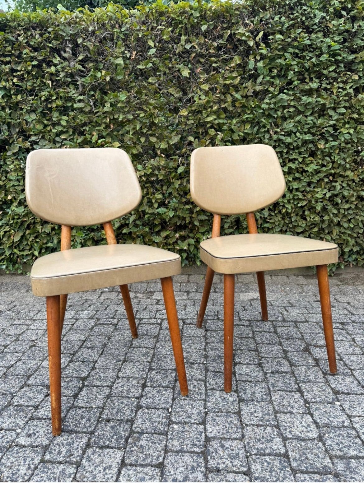 2 vintage retro eetkamer stoelen, Verzamelen, Retro, Ophalen, Huis en Inrichting