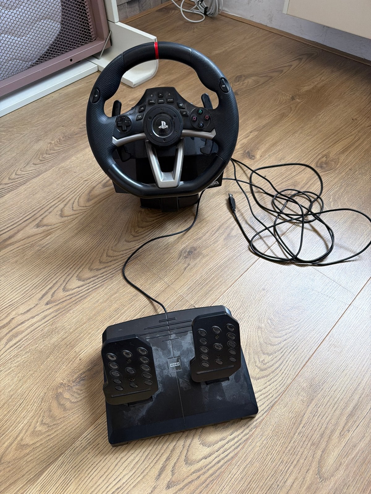 Hori Racestuur met pedalen voor PlayStation, Racestuur, Gebruikt, Hori, PlayStation