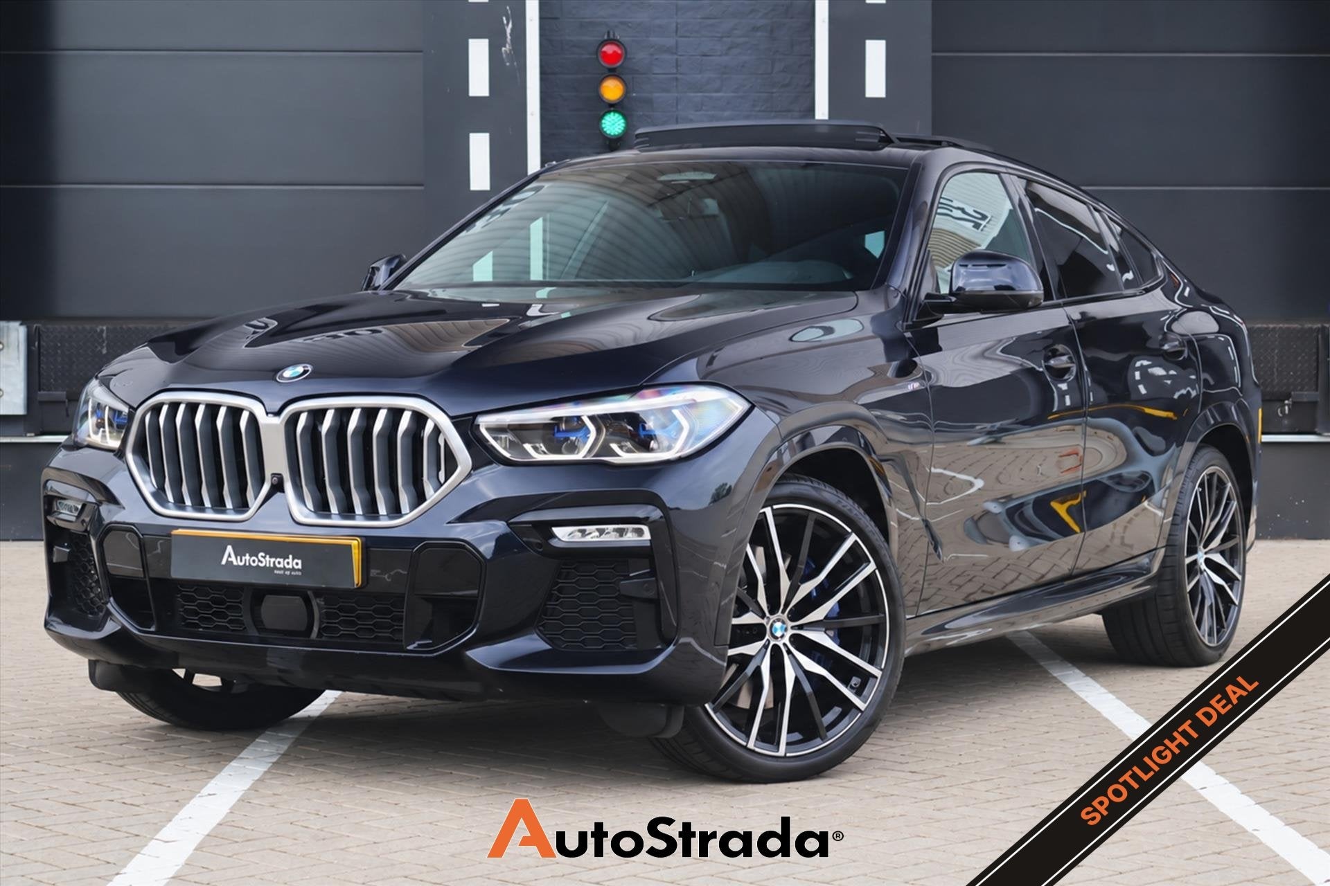 BMW X6 (g06) xDrive40i M-SPORT 340pk | NL AUTO | 1e EIG | DE, Auto's, Dealer onderhouden, Gebruikt, Adaptive Cruise Control, Met garantie (alle)