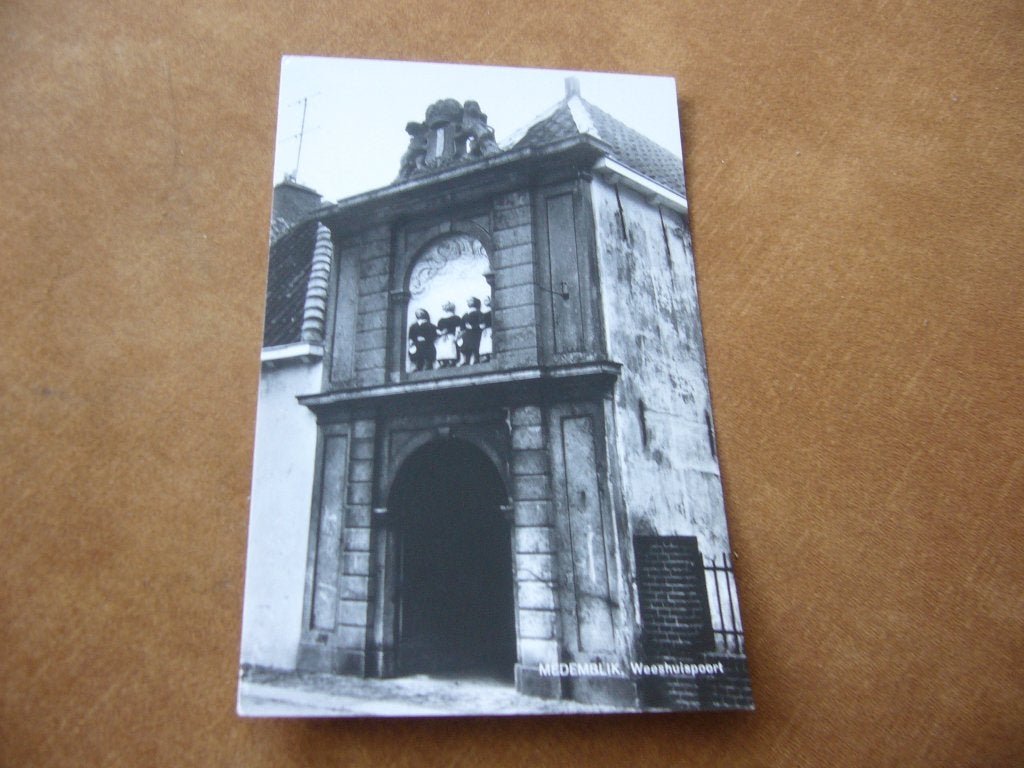 MEDEMBLIK  =  WEESHUISPOORT, Ophalen of Verzenden, 1940 tot 1960, Ongelopen