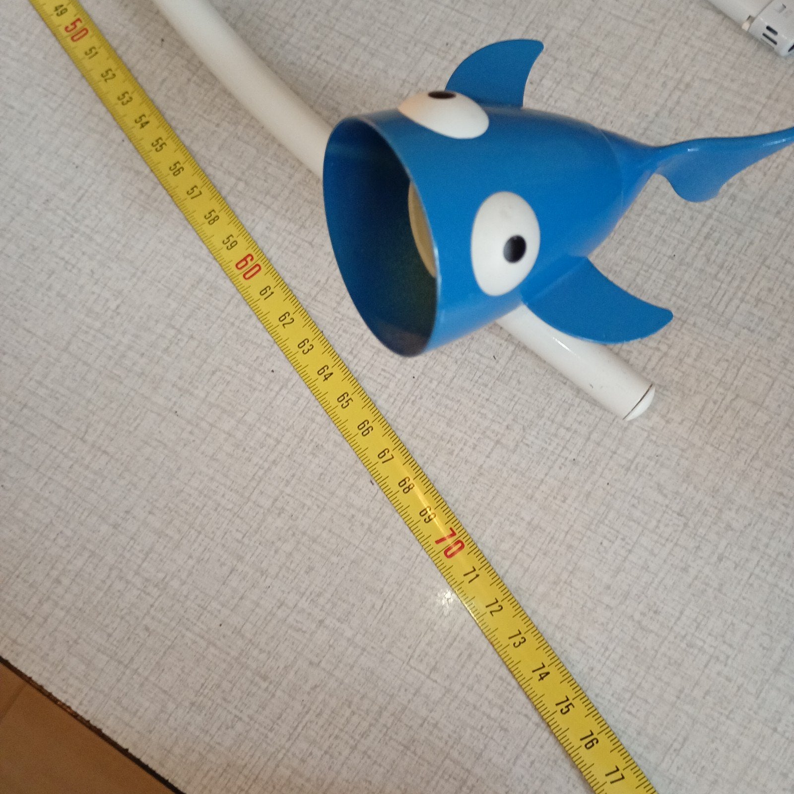 Leuke plafondlamp met 3 vrolijke visjes, Gebruikt, Modern, Plafondspot, Ophalen of Verzenden
