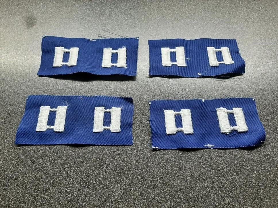 Vietnam  US AIR FORCE  - Captain Rank / 4 sets. va. 15 euro, Ophalen of Verzenden, Landmacht, Amerika, Embleem of Badge
