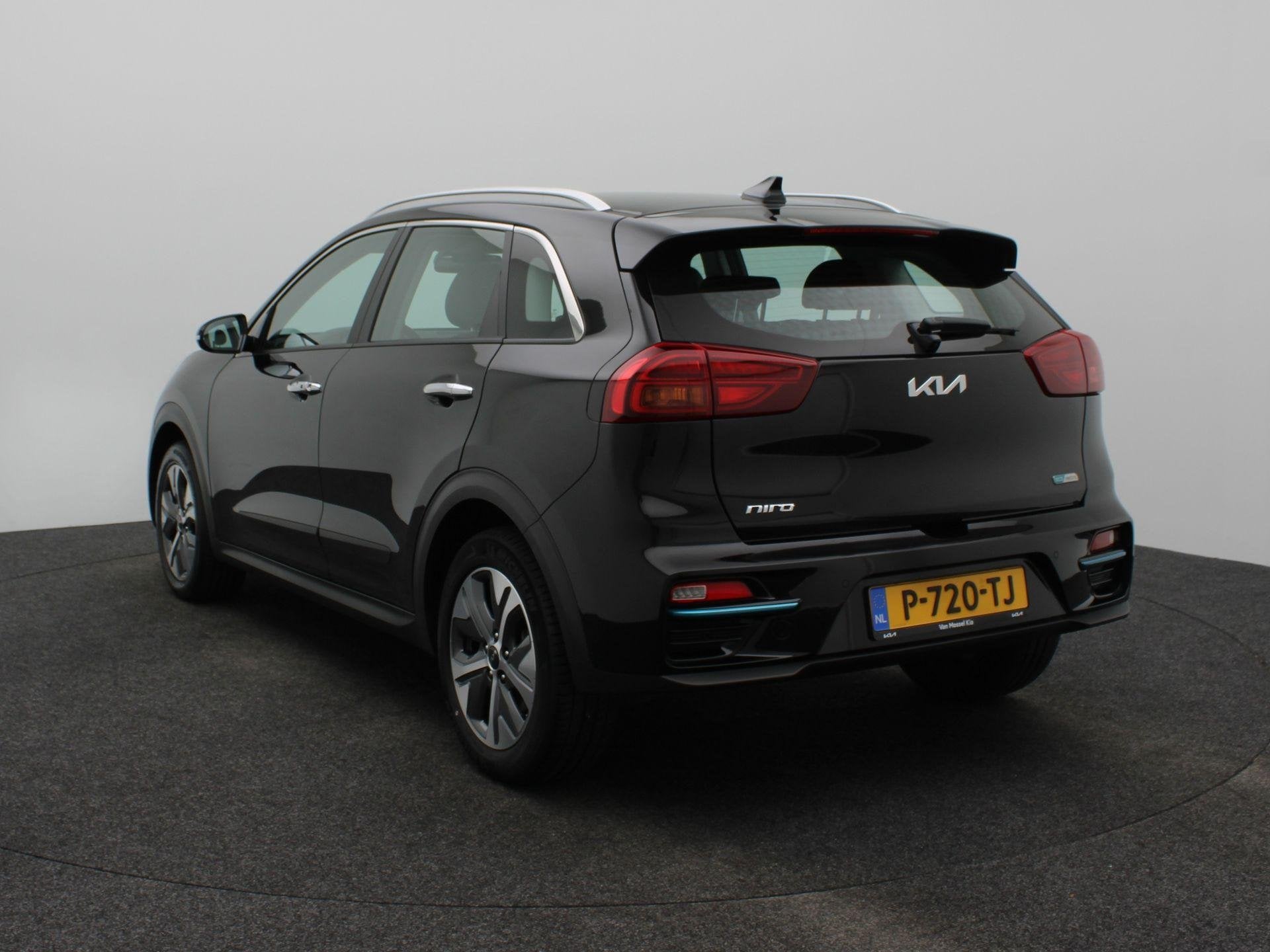 Foto 2 van Kia e-Niro DynamicLine 64 kWh