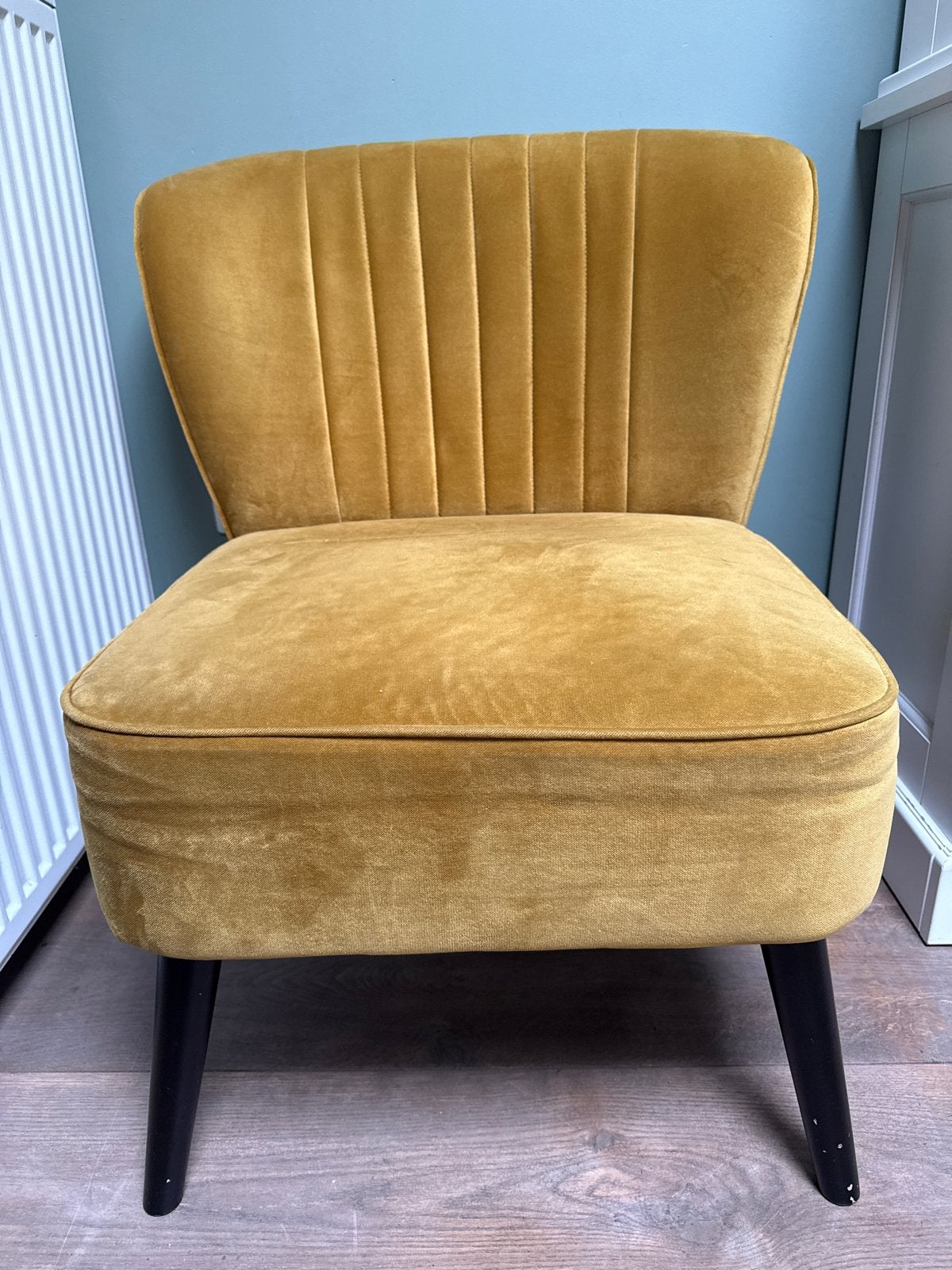 Gele fluwelen fauteuil - Zo goed als nieuw, Huis en Inrichting, Stoelen, Ophalen, Overige kleuren, Zo goed als nieuw, Eén
