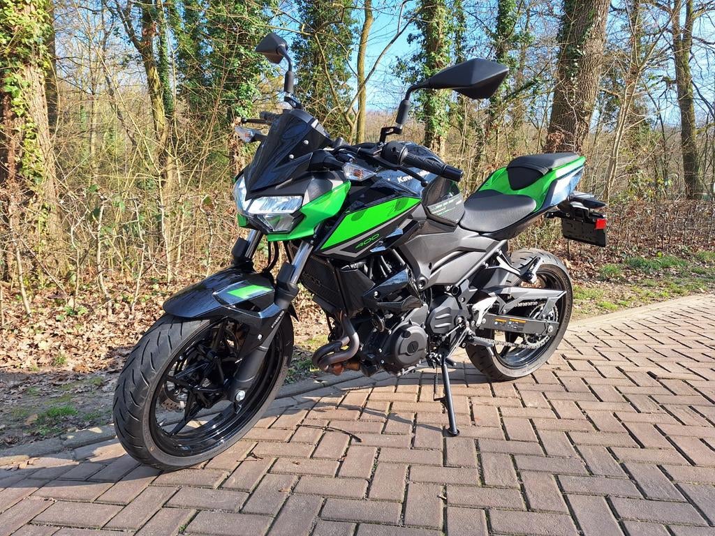 Kawasaki Z400 (2022) - 1211 km - Nieuwstaat, Particulier, 399 cc, Minimaal motorrijbewijs A2, 12 t/m 35 kW