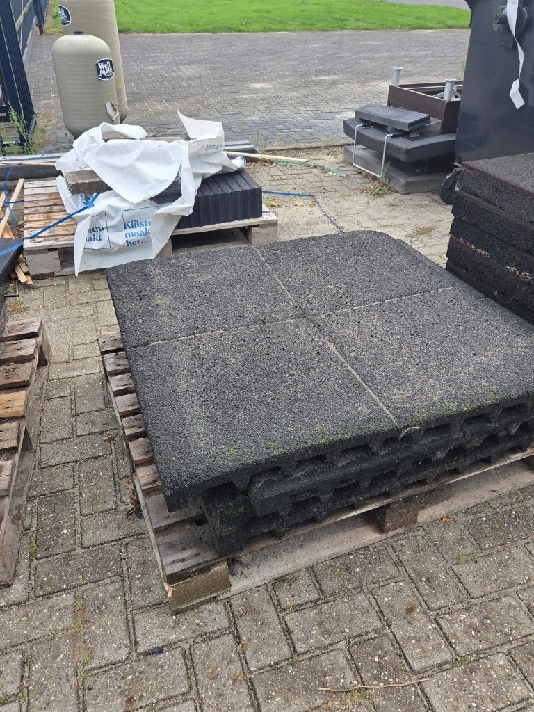 Rubberen tegels.  Stalmatten 100 x100 x6,5cm NOG 5, ., ., ., Opfok