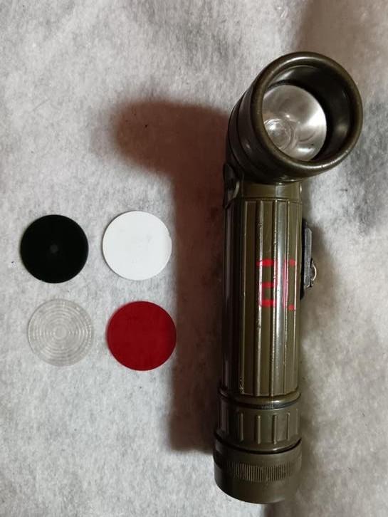 Flashlight taesung Vietnam., Caravans en Kamperen, Zaklampen, Ophalen of Verzenden, Batterij