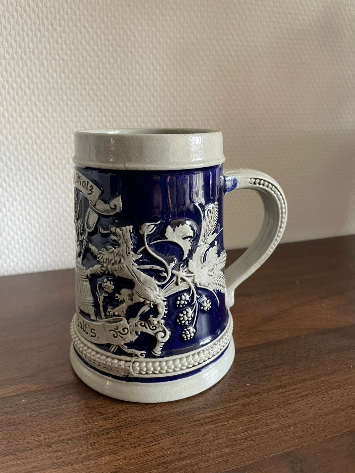 Antieke bier pul met leeuw afdruk blauw/grijs, Ophalen of Verzenden