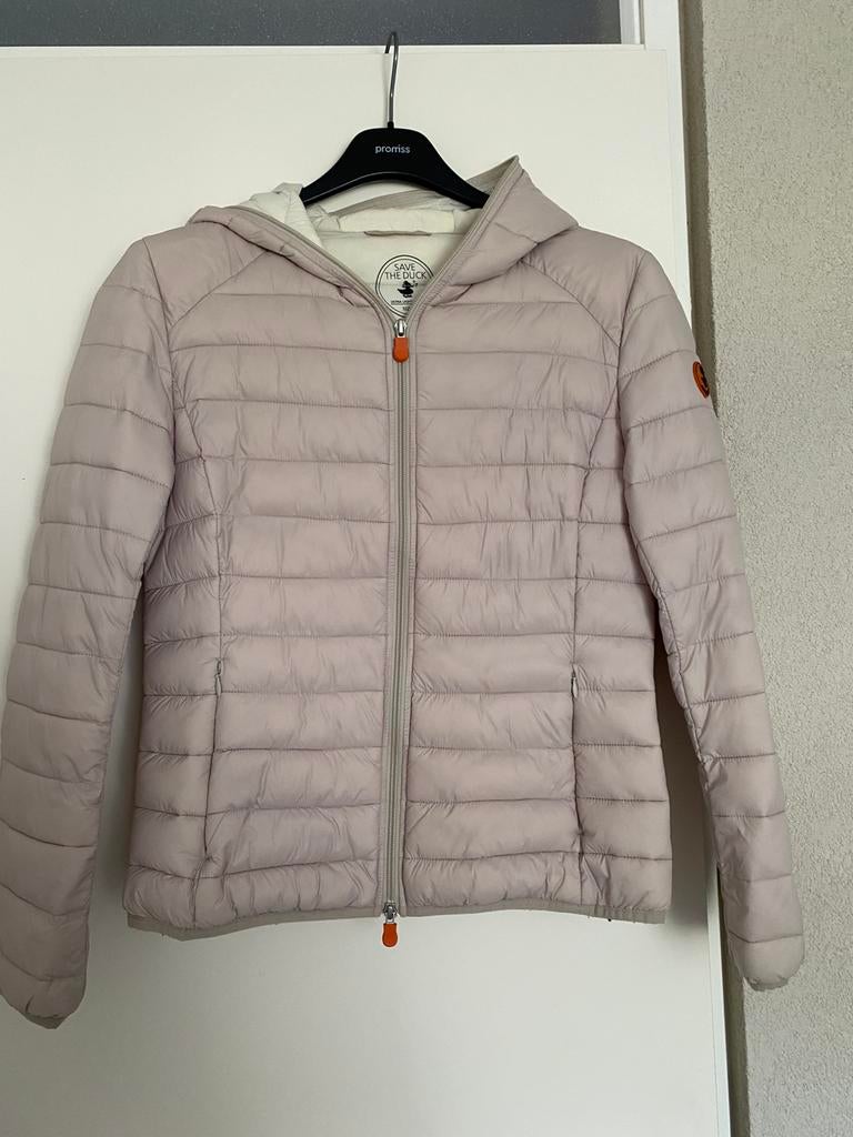 Tussenjas Merk Save the Duck maat M kleur beige, Ophalen of Verzenden, Zo goed als nieuw, Maat 38/40 (M), Beige
