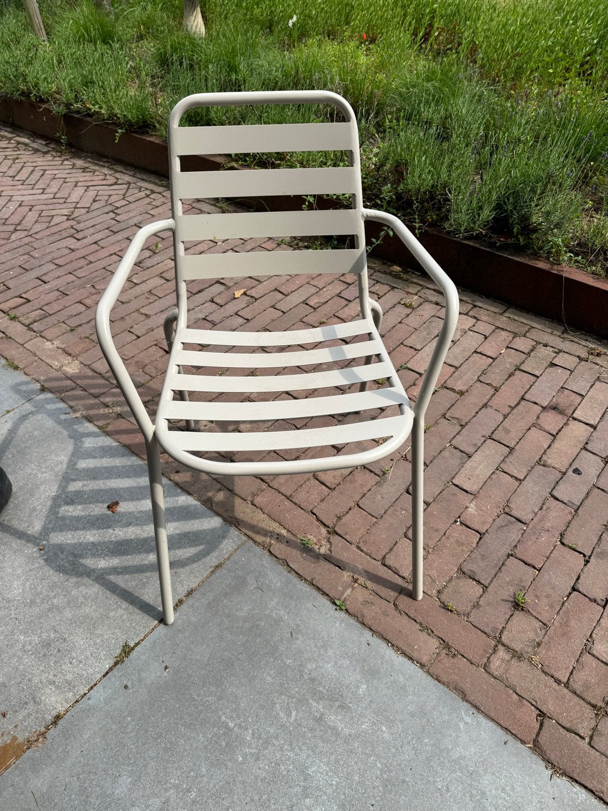 Stalen tuinstoel met armleuningen, Tuin en Terras, Ophalen, Gebruikt, Metaal