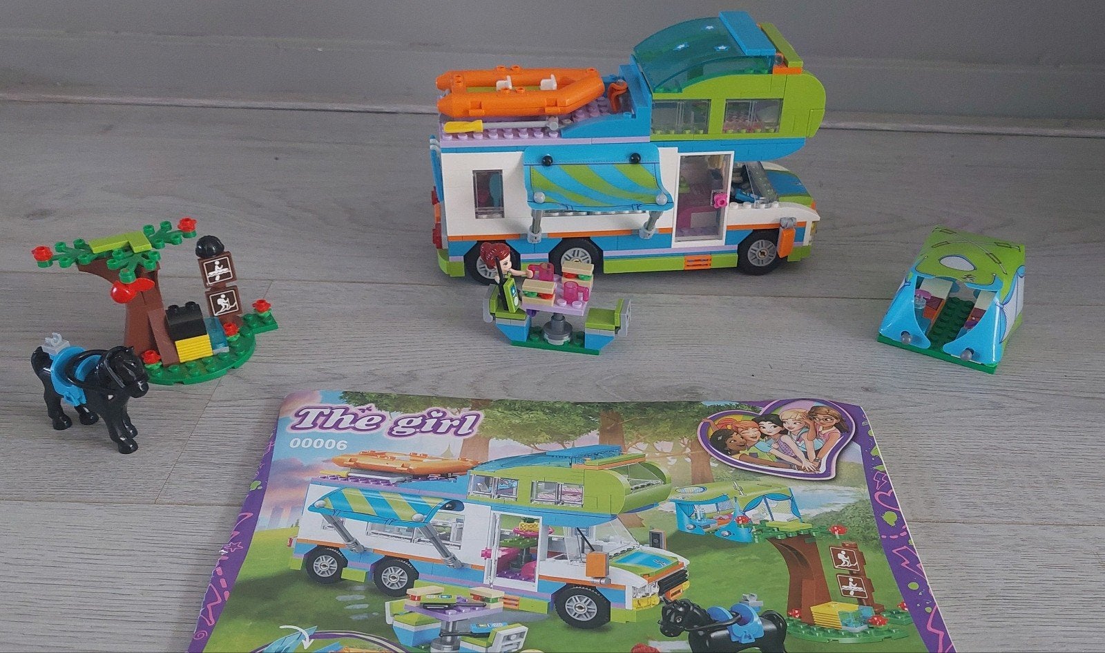 "Lego" The Girl, Camper met Paard en Accessoires, Ophalen of Verzenden, Gebruikt, Overige merken