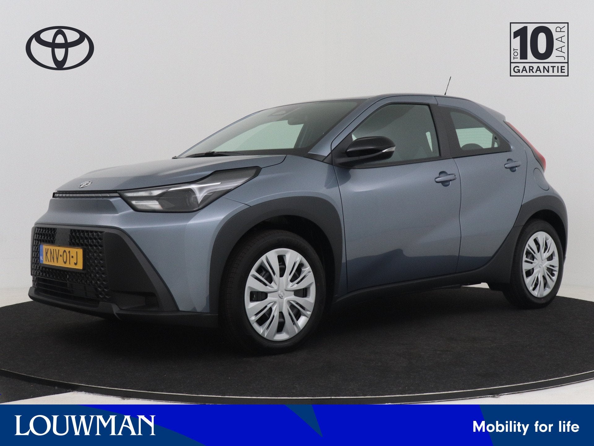 Toyota Aygo X Hybrid 115 play (bj 2026, automaat), Auto's, 12 maanden, Stof, 116 pk, Hybride Elektrisch/Benzine