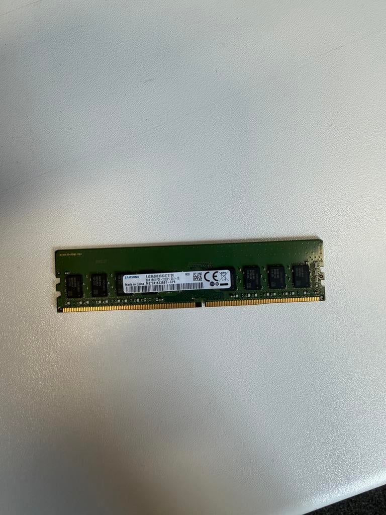 Samsung DDR4 8gb, Computers en Software, RAM geheugen, Ophalen of Verzenden, Zo goed als nieuw, DDR4, Desktop