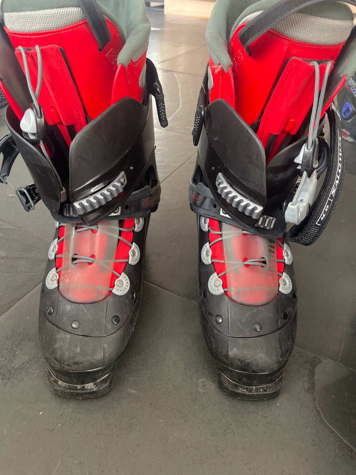 Salomon heren  skischoenen met tas maat 53, Ophalen, Gebruikt, Schoenen, Salomon
