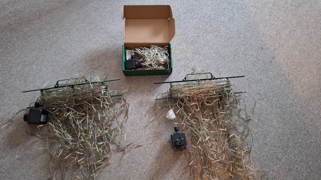 3 x Kerstverlichting ijspegel buiten 180 lampjes, Diversen, Kerst, Ophalen of Verzenden, Nieuw
