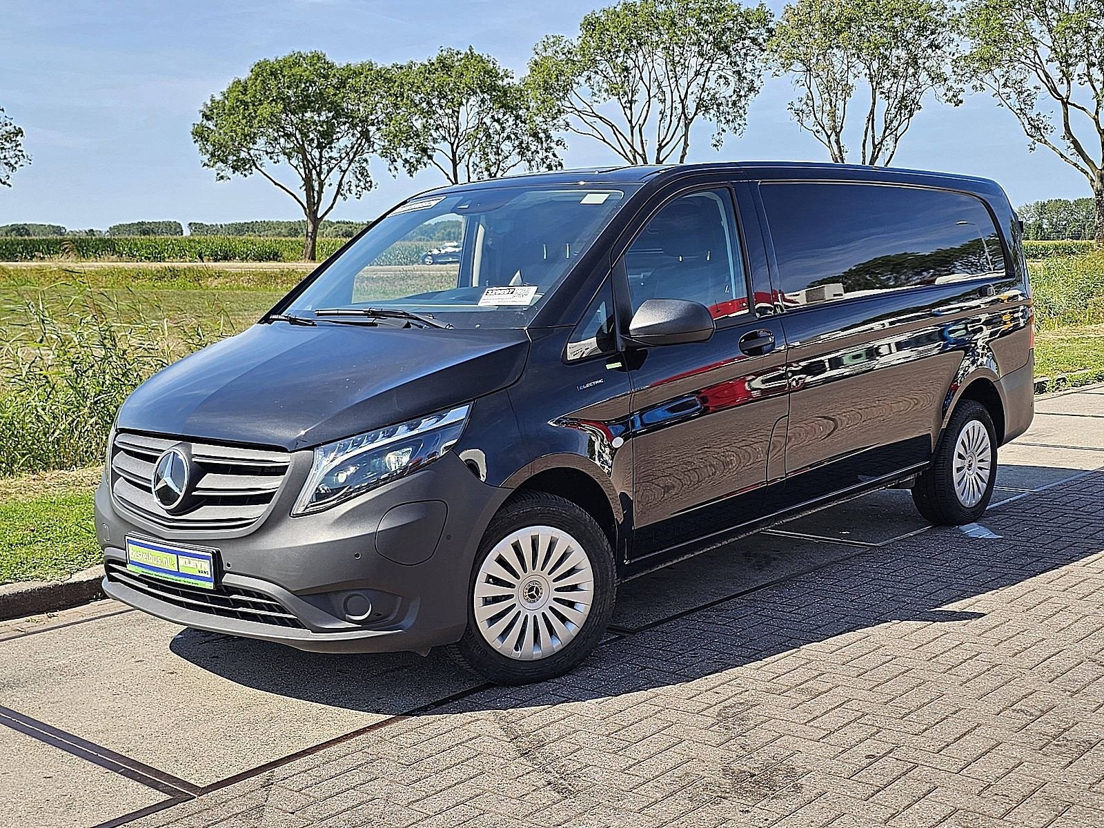 MERCEDES-BENZ EVITO l3 xl led 280km wltp, Auto's, Automaat, Gebruikt, 95 pk, Zwart