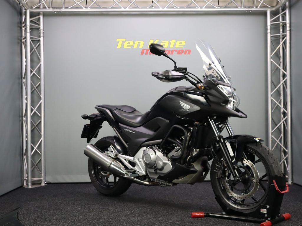 Honda NC 700 X, Bedrijf, Meer dan 35 kW, Toermotor, 670 cc