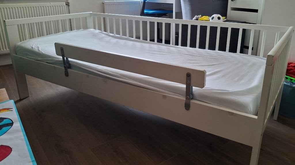 Kinderbedje, Kinderen en Baby's, Kinderkamer | Bedden, Ophalen, Gebruikt, 140 tot 160 cm, Lattenbodem