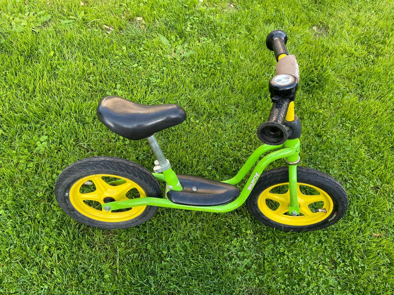 Puky loopfiets 12 inch met standaard, Ophalen, Gebruikt, Loopfiets