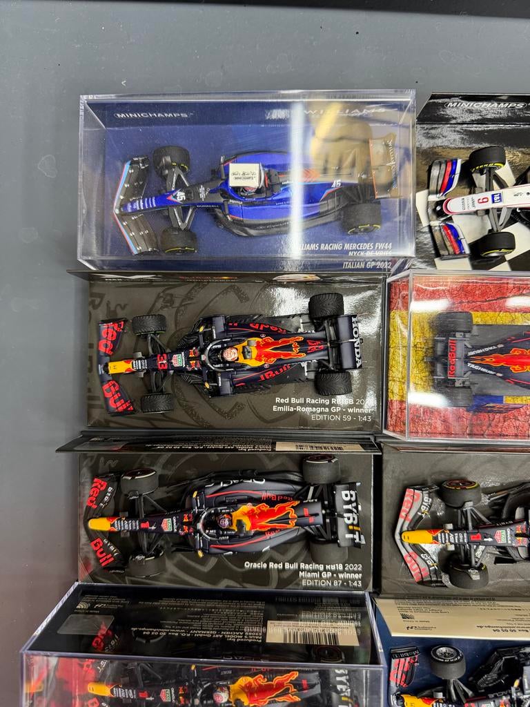 Max Verstappen 1:43 Modellen - 16 Stuks, Ophalen of Verzenden, Zo goed als nieuw, Auto, MiniChamps