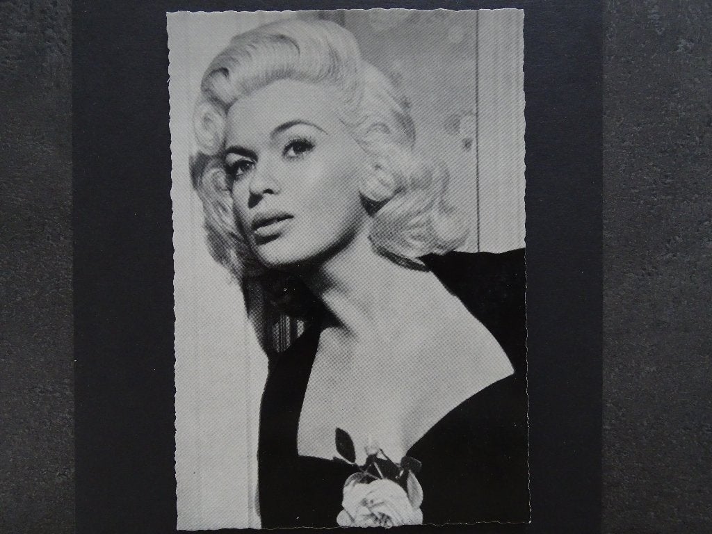 Jayne Mansfield / Formaat 14,5 x 10 cm, Verzamelen, Ophalen of Verzenden, 1940 tot 1960, Ongelopen, Sterren en Beroemdheden