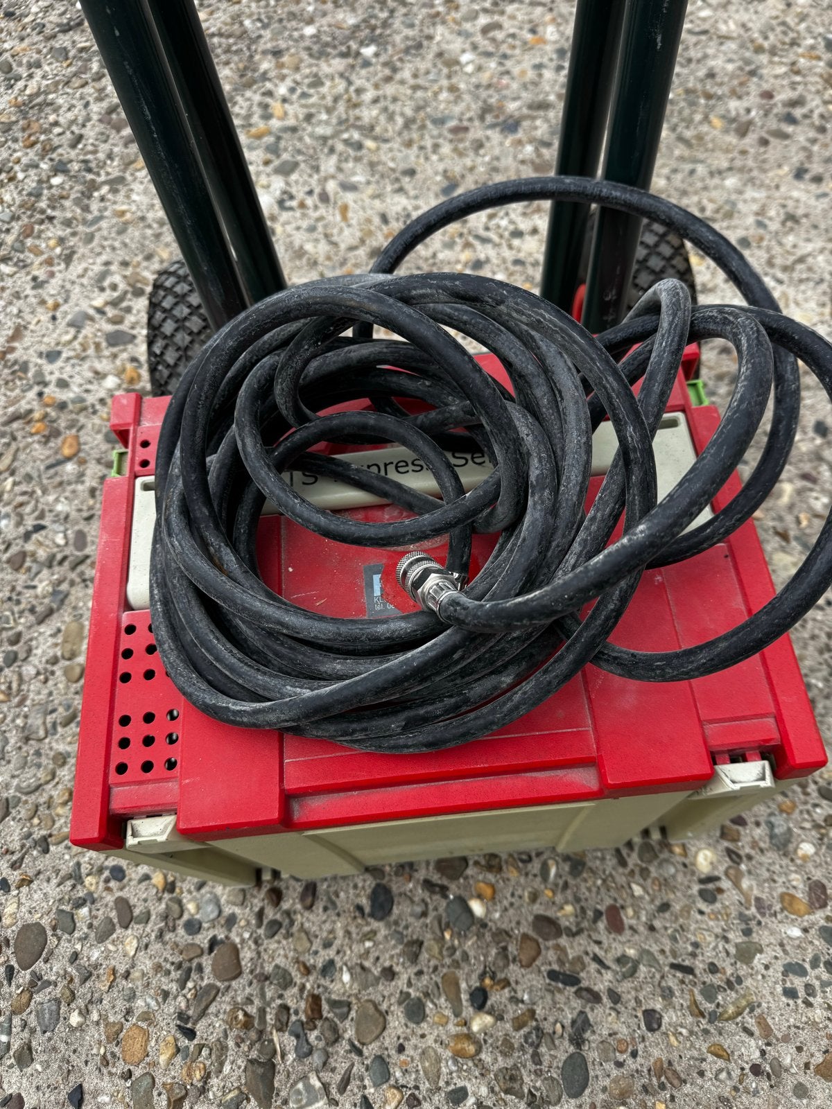 Prebena Aerotainer 240 Compressor in Systainer 230V, Ophalen, Gebruikt, 6 tot 10 bar, 200 tot 400 liter/min