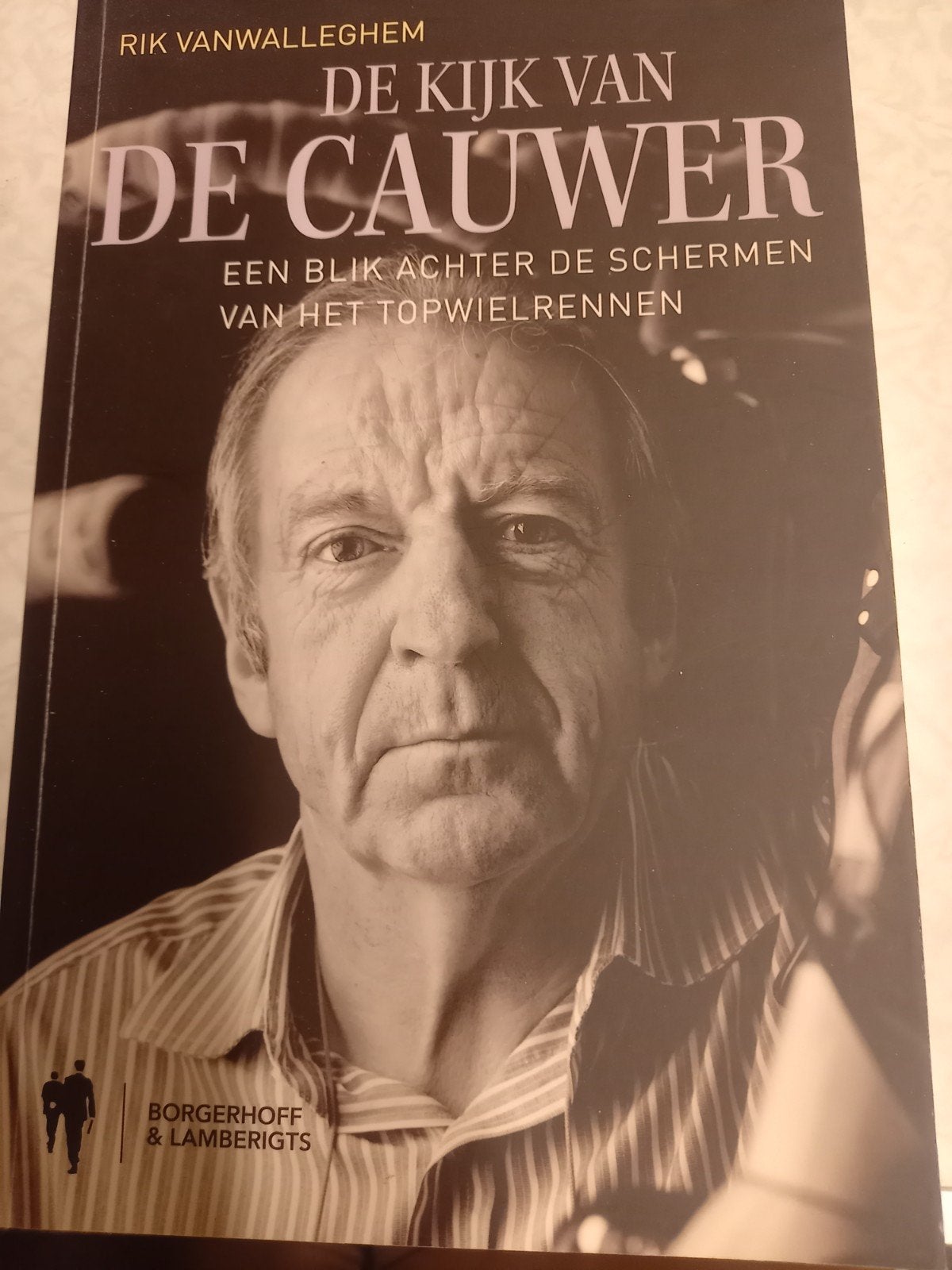 De Kijker van De Cauwer: Een Blik Achter de Schermen, Ophalen of Verzenden, Nieuw, Rik Vanwalleghem