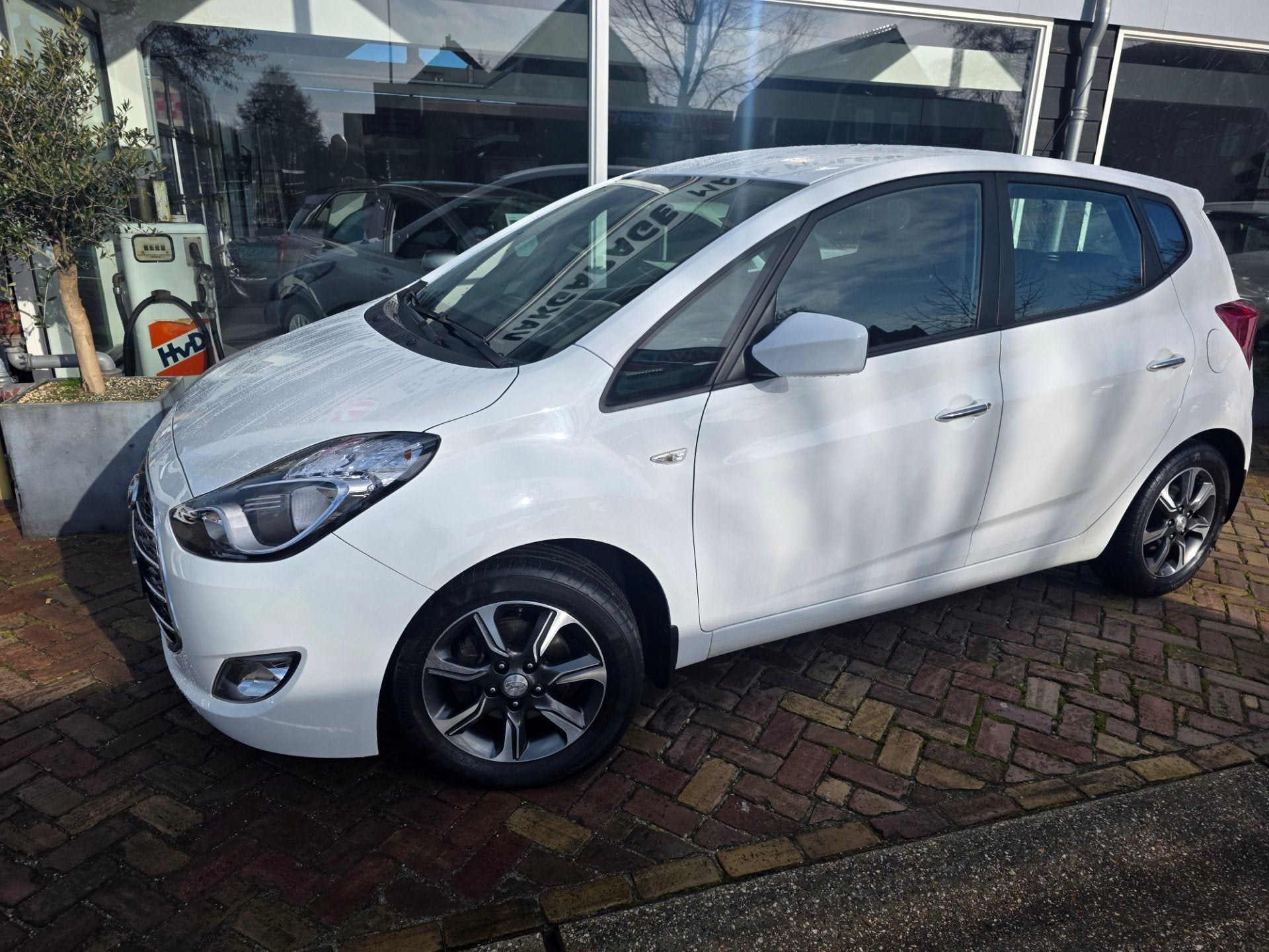 Hyundai IX20 1.6i Go!Automaatnette auto, Auto's, 15 km/l, Gebruikt, 4 cilinders, Bedrijf