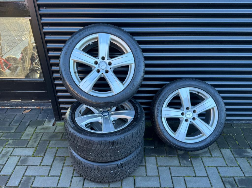 Set MERCEDES S-KLASSE W211 18" 5x112 255/45/18 WINTER, 18 inch, Gebruikt, 255 mm, Banden en Velgen