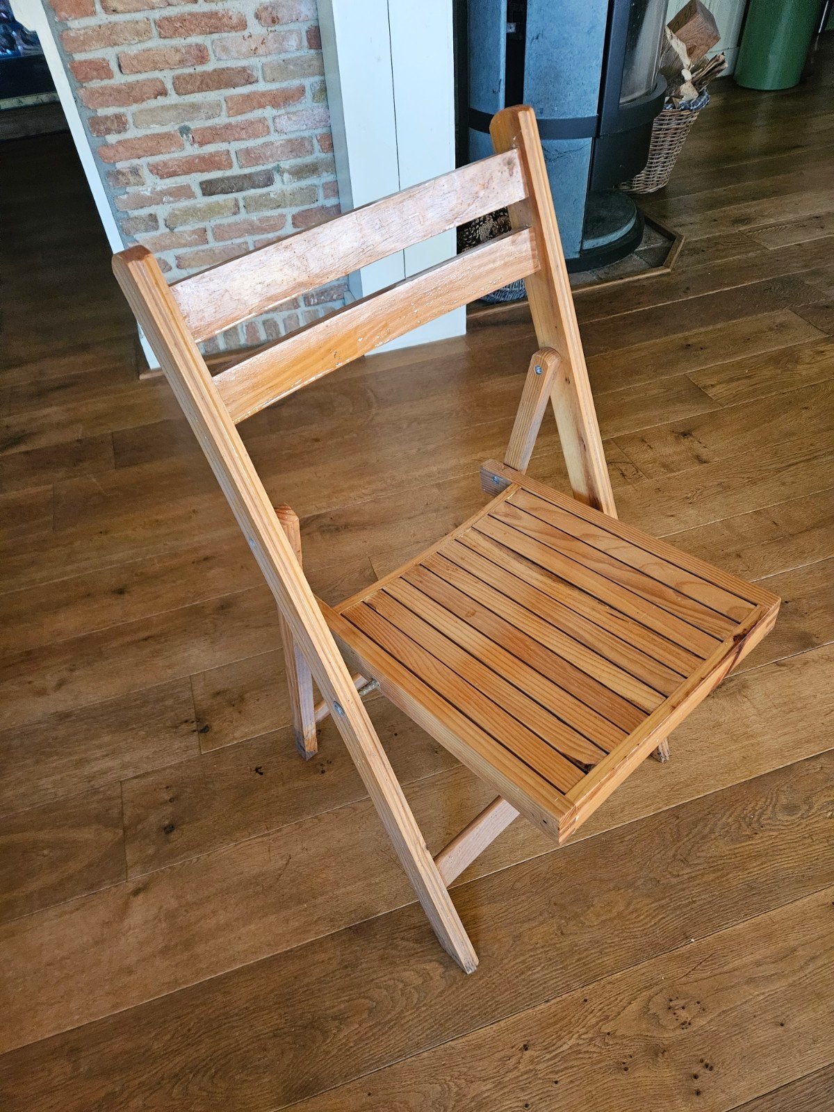Houten klapstoelen, Ophalen, Twee, Bruin, Zo goed als nieuw