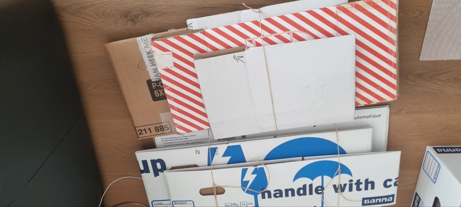 Diverse verhuisdozen - klaar voor uw verhuizing, Doe-het-zelf en Verbouw, Kratten en Dozen, Ophalen, 40 tot 60 cm, Opvouwbaar