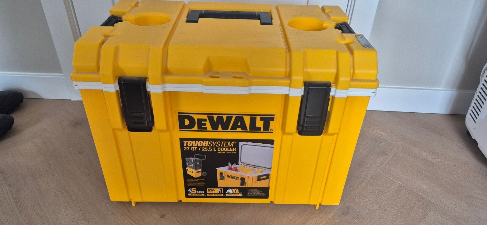 DeWalt TSTAK Koelbox - 25.5L Robuuste Koeloplossing, Ophalen of Verzenden, Nieuw