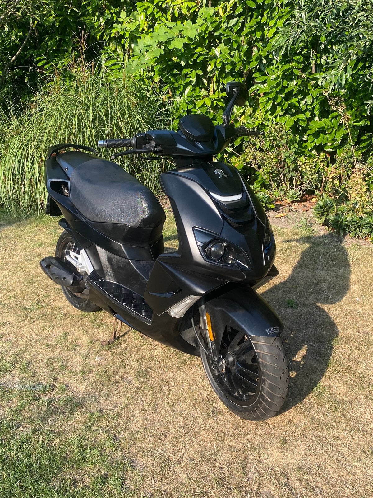 Peugeot Speedfight 4 zwart 50cc, Ophalen, Maximaal 45 km/u, Zo goed als nieuw, Speedfight