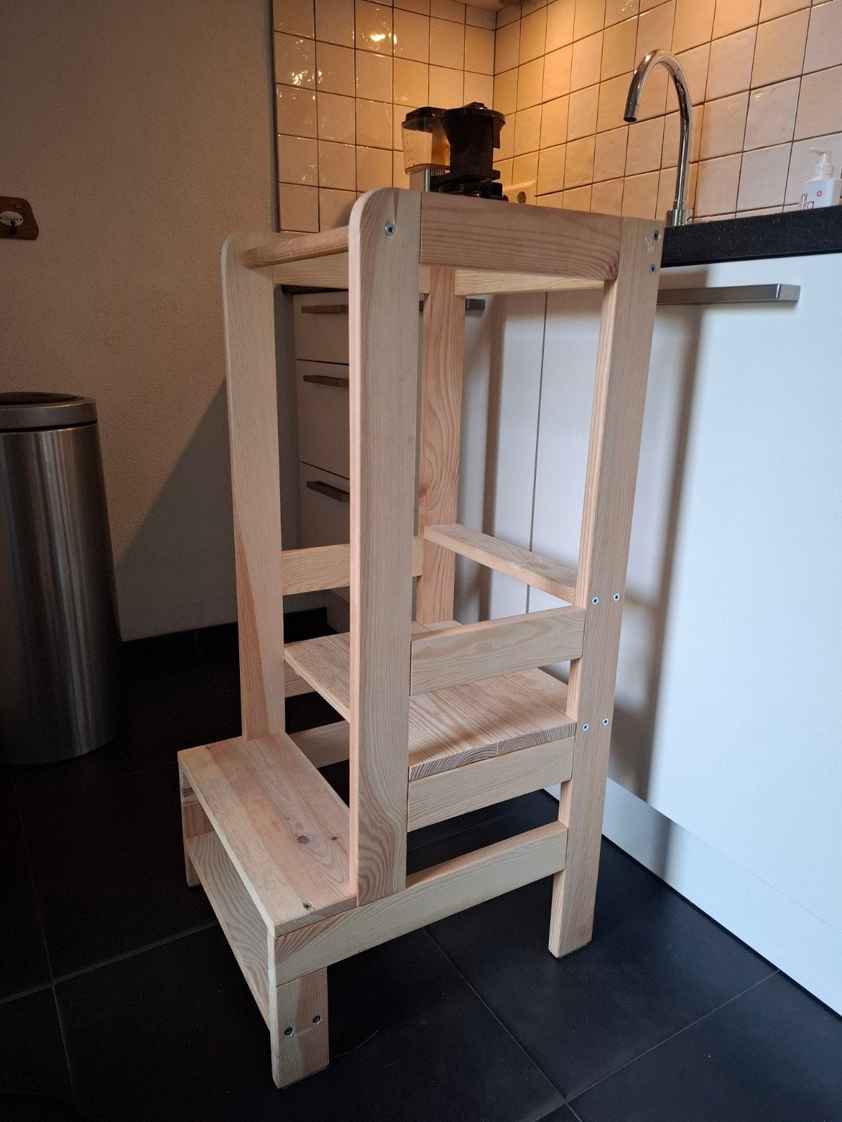 Houten leertoren / keukenhulp voor kinderen, Kinderen en Baby's, Ophalen, Zo goed als nieuw